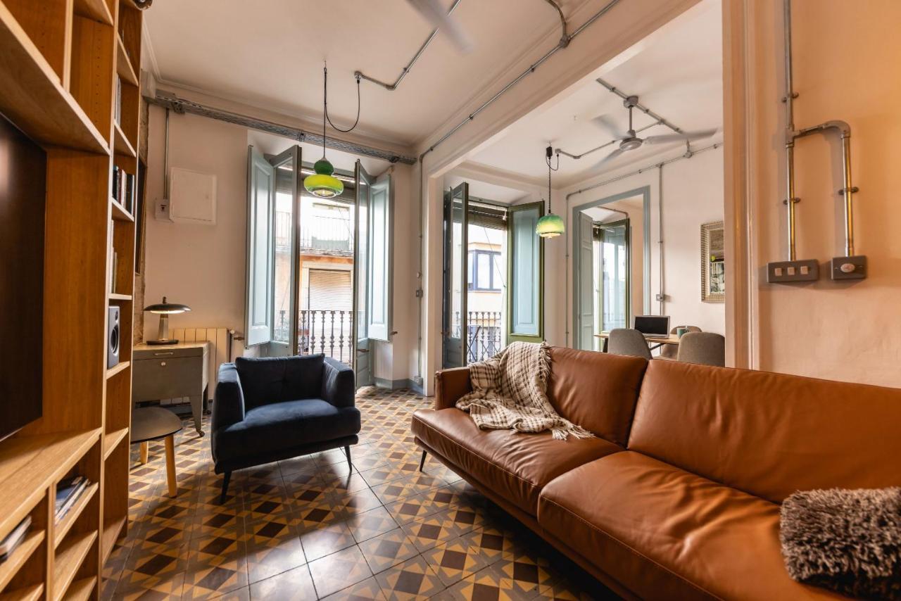 Bravissimo Les Rajoles, Unique 3-Bedroom Apartment ジローナ エクステリア 写真
