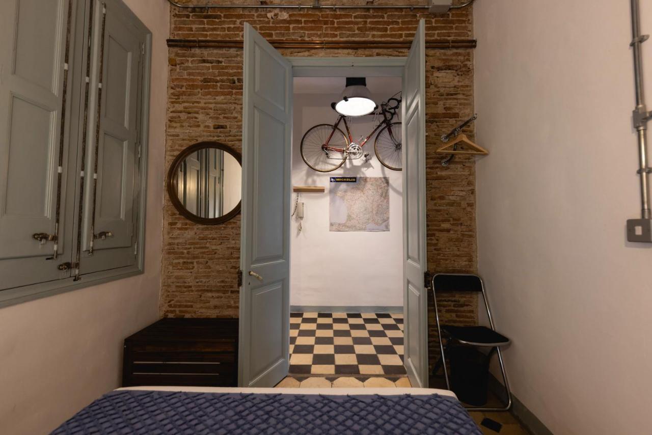 Bravissimo Les Rajoles, Unique 3-Bedroom Apartment ジローナ エクステリア 写真