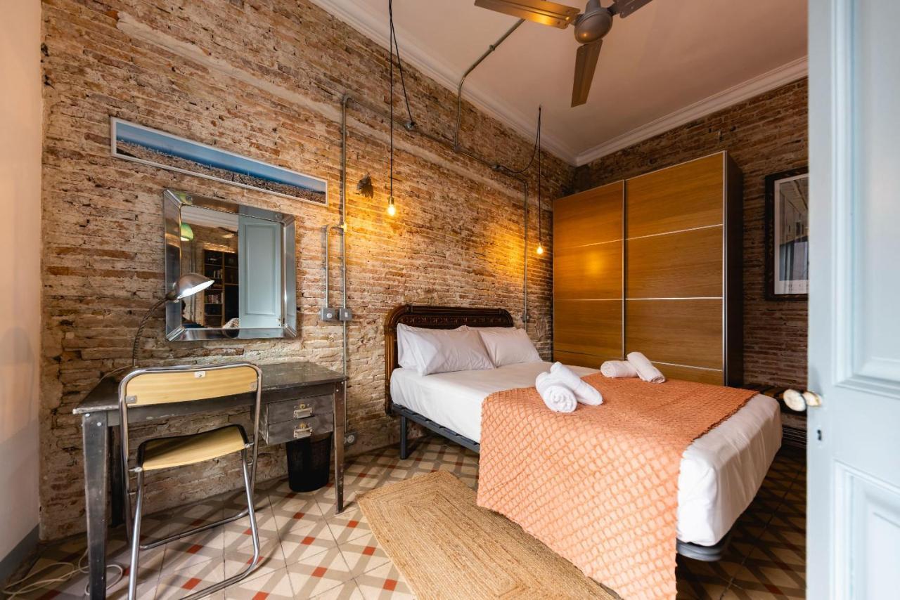 Bravissimo Les Rajoles, Unique 3-Bedroom Apartment ジローナ エクステリア 写真